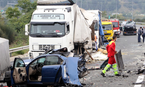 Large Truck Crashed Into A Number Of Cars And 4 People Were Killed